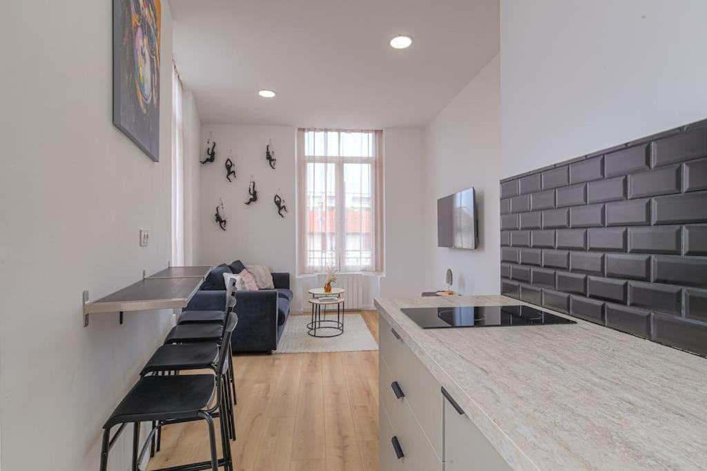 Selva, Appartement Cozy, Lyon 8Eme Ngoại thất bức ảnh